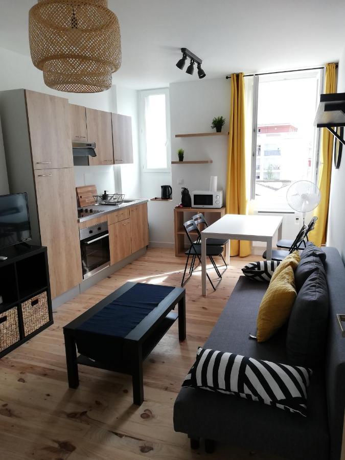 Duplex A 2 Pas Du Centre De